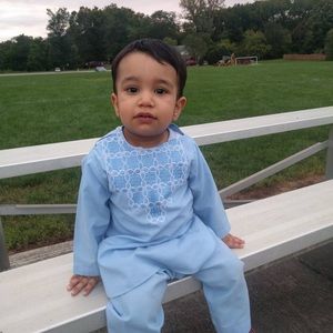 Meet your Posher, Hamida